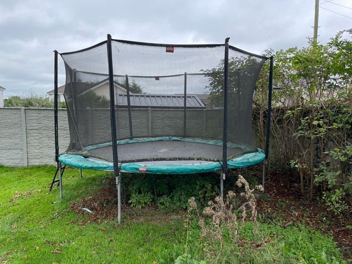 Trampoline 14ft/4.27m diameter