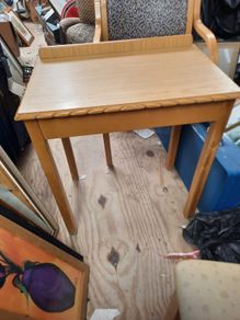 occasional table