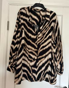 NEW Evans Ladies Plus Size Blouse