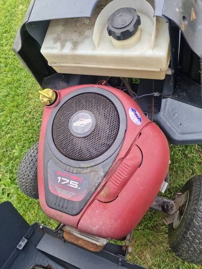 lawn tractor