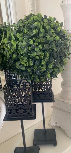 ShabbyChic Set of 2 Candle Holders