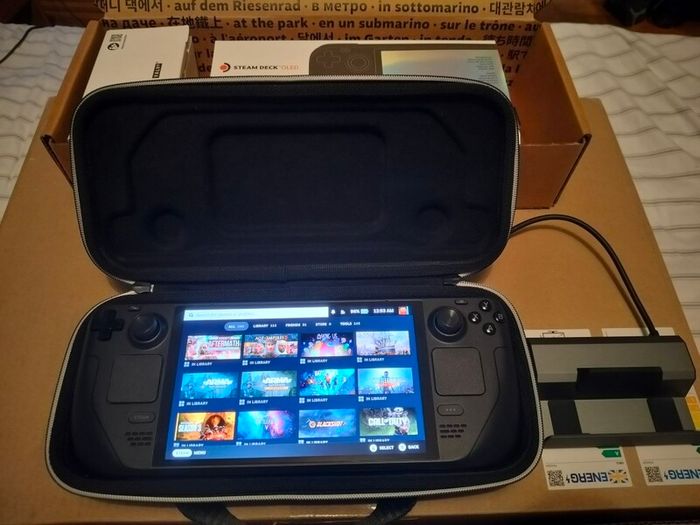 OLED 512GB Steam Deck+Docking Station