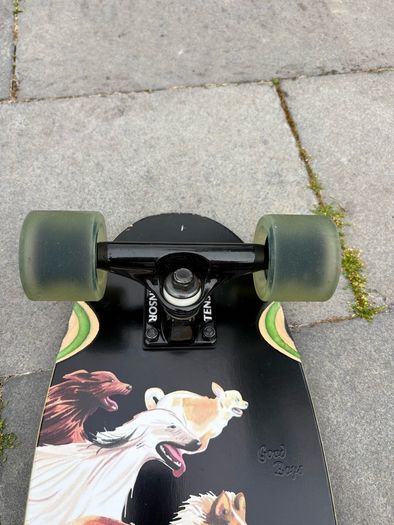 Globe Trooper 27" cruiser skateboard
