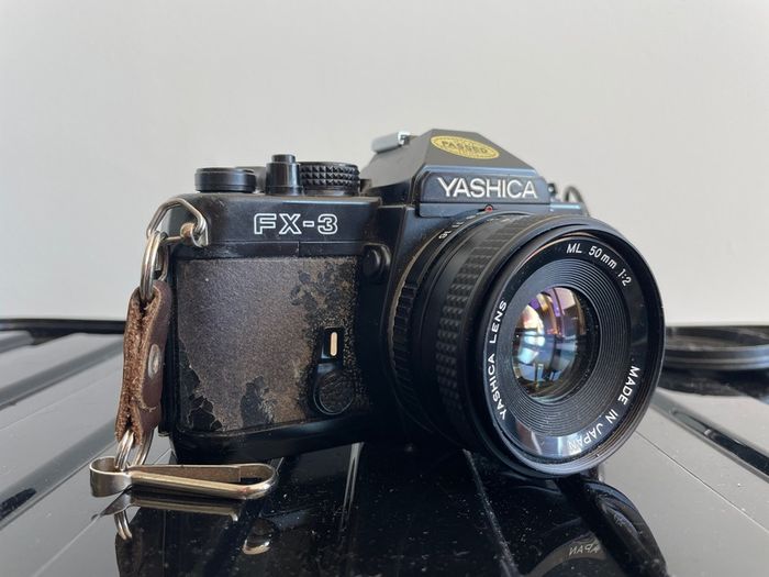 Yashica FX-3