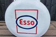 esso oil can
