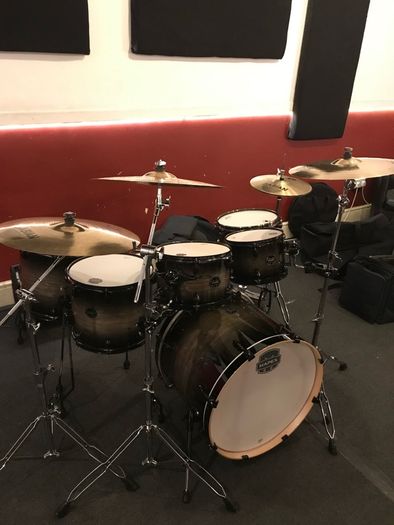 Mapex Armoury Black Dawn 6 piece shell pack