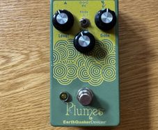 Earthquaker Devices Plumes