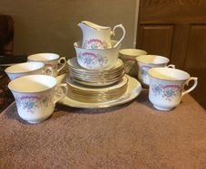 Vintage Queen Anne fine bone China teaset with Free postage