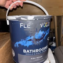 Fleetwood 2.5L Bathroom Ash Rock