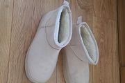 woman shoes
