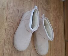 woman shoes