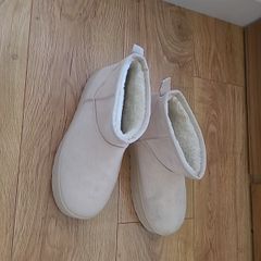 woman shoes