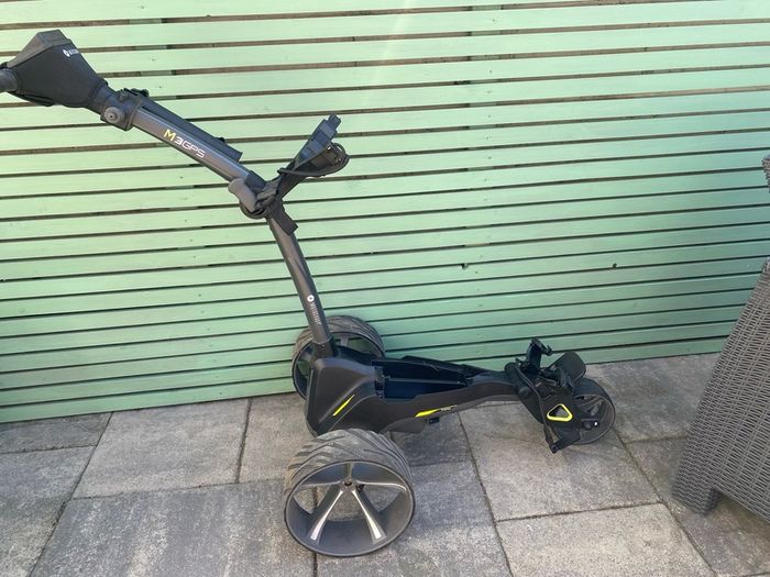 Motocaddy gps