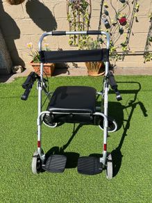 Rollator/ transporter