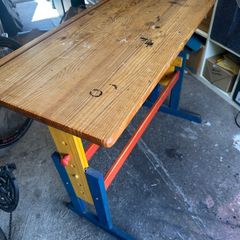 Height and angle adjustable art / drawing desk