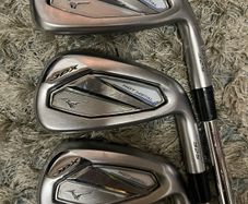 Mizuno 925 Hot Metal 1 inch longer 2 degrees upright