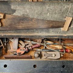 Carpenter's tool case with tools