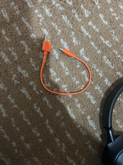 JBL Tune 520BT Wireless On Ear Headphones
