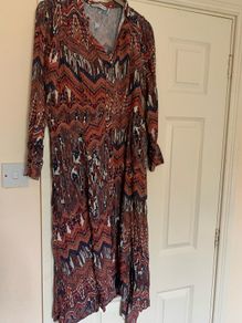 gallery dress