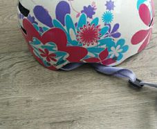 Girls helmet