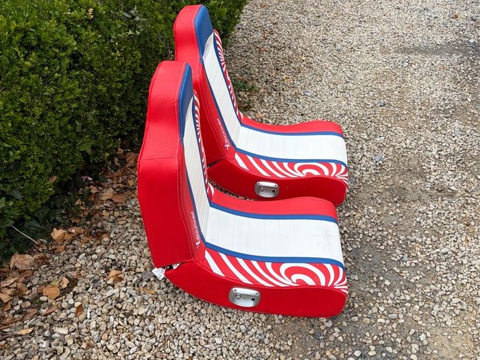 2x Unused Floor Gaming Chairs