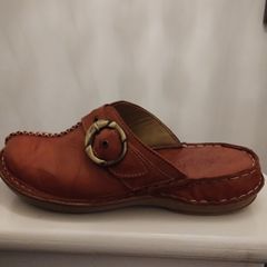 Pavers Clogs