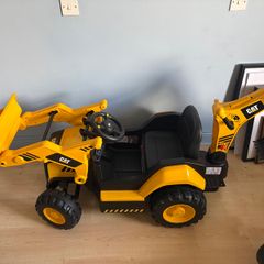 Kids ride on digger - CAT Backhoe Tractor 12V Electric Ride On