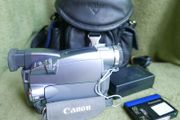 Canon MV700i Mini DV Camcorder Retro Video Camera - works well