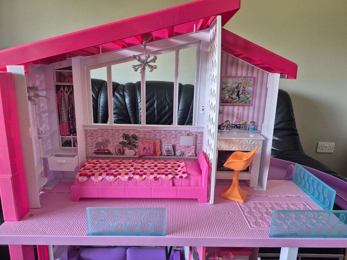 Barbie Dream House
