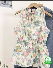 Three tops for ten euro