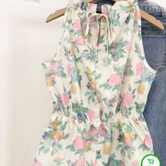 Three tops for ten euro