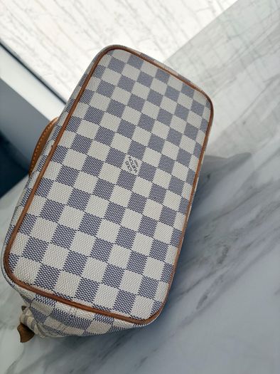 Louis Vuitton Damier Azur Canvass Saleya PM bag