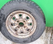 Escort cortina ford 13 inch wheel