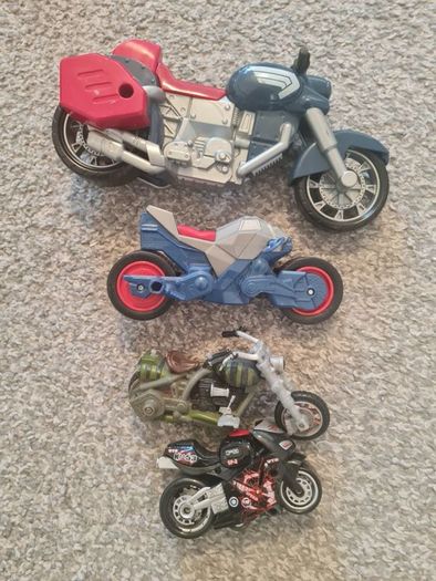 Motorbikes x 4