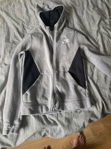 nike hoodie age boys 12-13