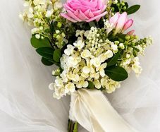 Wedding flowers /Decor