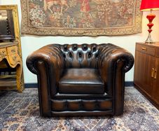 Vintage Chesterfield Club Chair in Rich Faded Brown Leather
