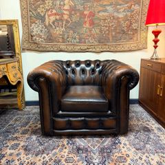 Vintage Chesterfield Club Chair in Rich Faded Brown Leather