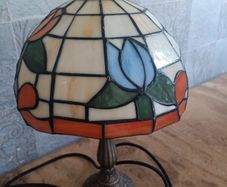 Tiffany  table lamp