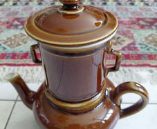 Vintage French ceramic tea/coffee pot