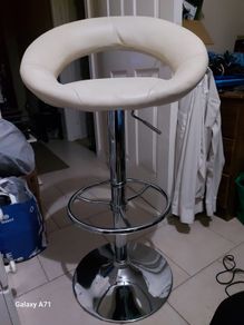 White Leather Kitchen Stool, Functioning Great and in very good condition