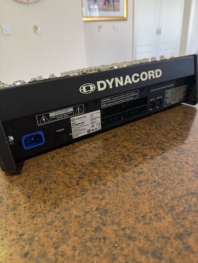 Dynacord CMS 600 + RCF ART 910a Speakers