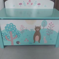 Bookcase and blanket box