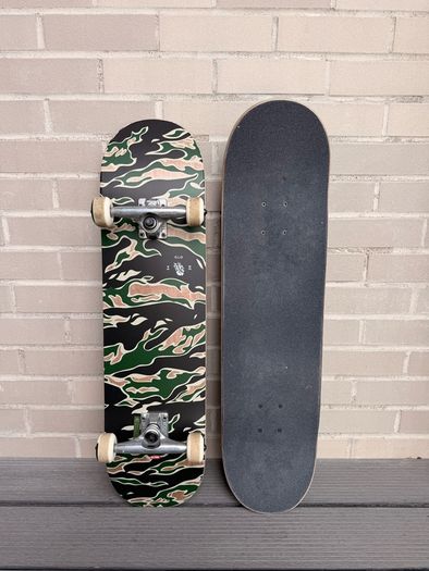 Globe Complete Skateboard