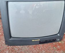 11" sharp crt tv broken