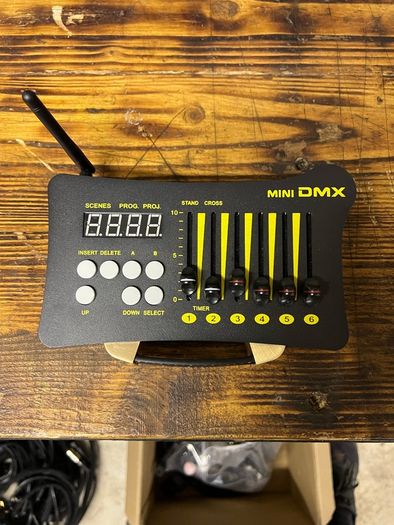 Wireless Rechargeable Mini DMX Controller