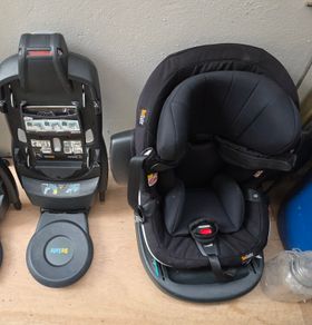 BeSafe iZi Modular i-Size Car Seat + ISOFIX Base - excellent condition