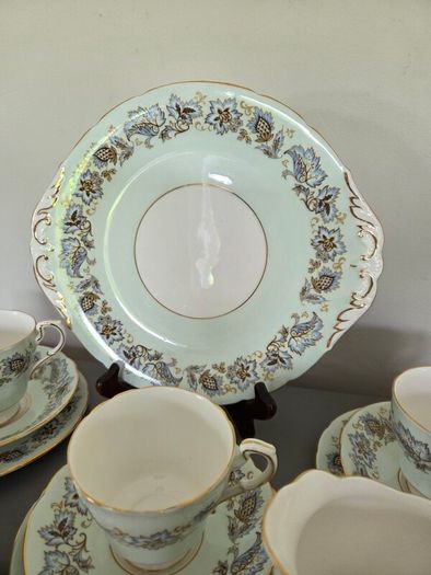 Tea Set Paragon Jacobean