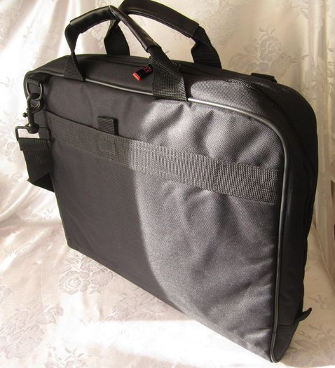 Business Travel Notebook Laptop Messenger Carrying Case Bag protective compartment