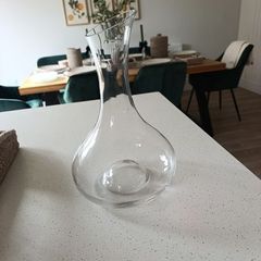 Glass decanter